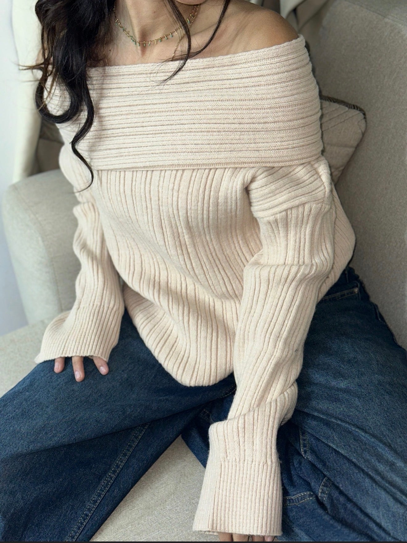 Offbeat Shoulder Pullover